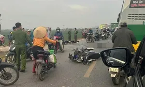 Thiếu niên điều khiển xe máy gây tai nạn chết người Thiếu niên điều khiển xe máy gây tai nạn chết người