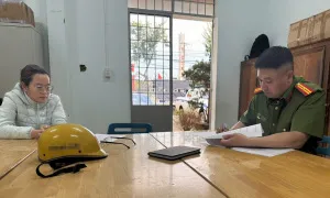 Hàng loạt giáo viên sập bẫy lừa 'chuyển trường' Hàng loạt giáo viên sập bẫy lừa 'chuyển trường'