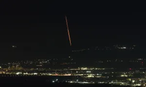 Phòng không Israel bắn trượt tên lửa phóng từ Yemen Phòng không Israel bắn trượt tên lửa phóng từ Yemen