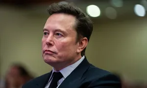Elon Musk mất 16 tỷ USD một ngày vì Tesla Elon Musk mất 16 tỷ USD một ngày vì Tesla