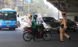 Tài xế 'khóc ròng' vì mức xử phạt cao