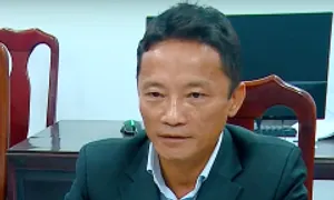 Người đàn ông cầm kiếm đe dọa bảo vệ công viên bị bắt