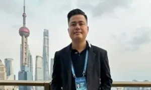 Lại Lý Huynh - từ tuổi thơ rong ruổi đánh cờ đến kỳ vương thế giới Lại Lý Huynh - từ tuổi thơ rong ruổi đánh cờ đến kỳ vương thế giới