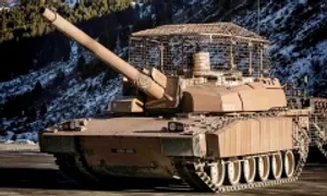 Xe tăng đắt nhất thế giới được lắp giáp lồng chống drone